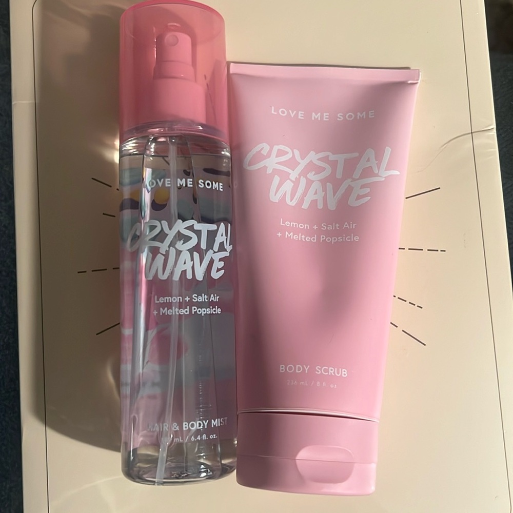 Love 💕 me some-Crystal Wave body scrub and hair/body mist, new.